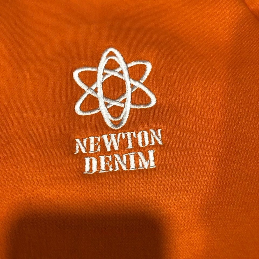 Sweat Shirt - Picture 2 of 3